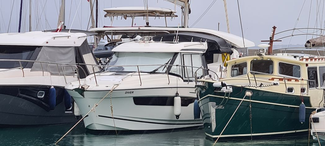 2020 MODEL MERRY FISHER 895