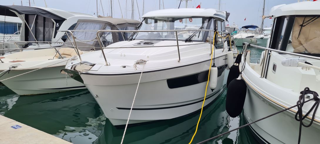 2022 MODEL MERRY FISHER 895