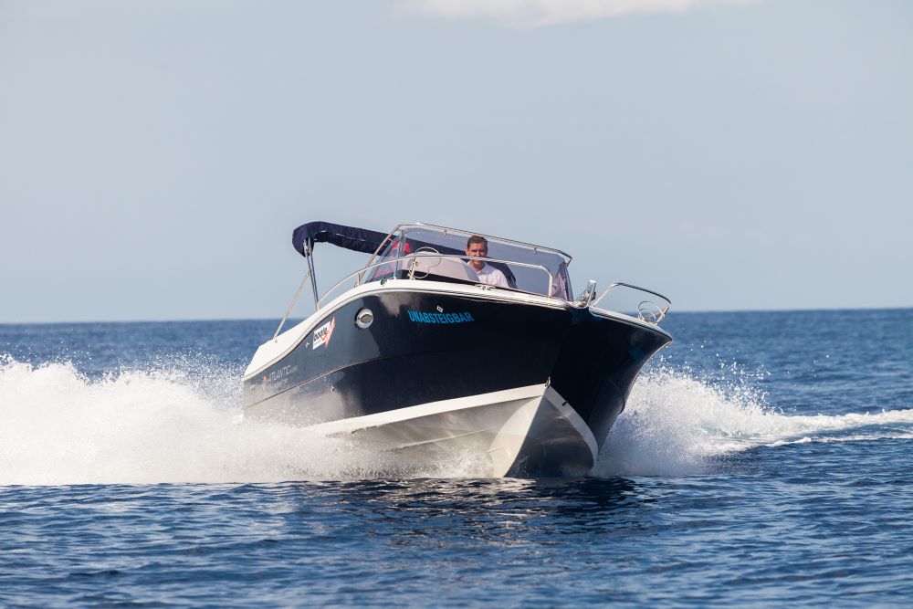 Atlantic Marine Sun Cruiser 730